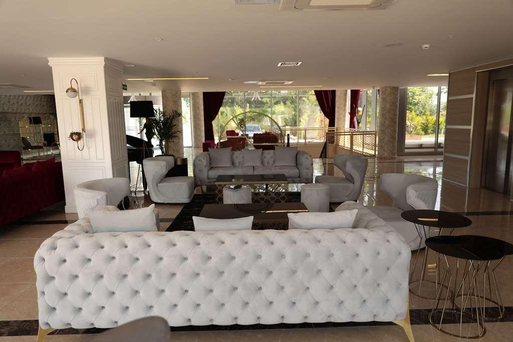 Ramada Sile